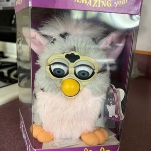 Tiger Furby Model 70-800